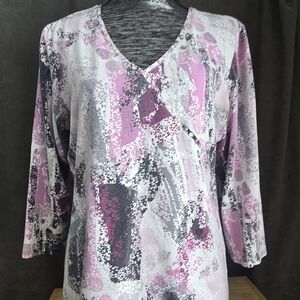 Hearts of Palm Pink and Gray Abstract Top